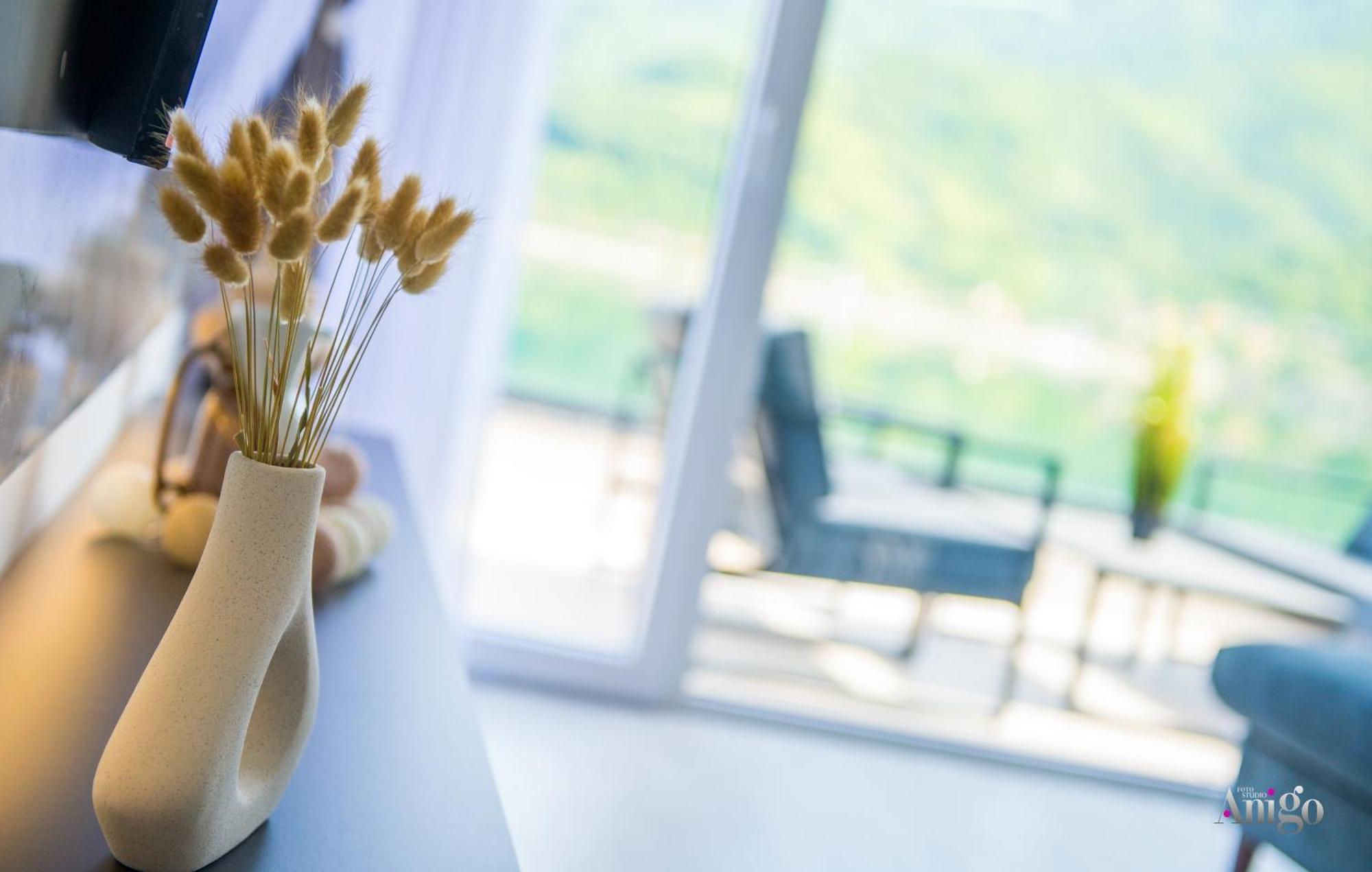 Royal Terrace Apartments كونييتش المظهر الخارجي الصورة