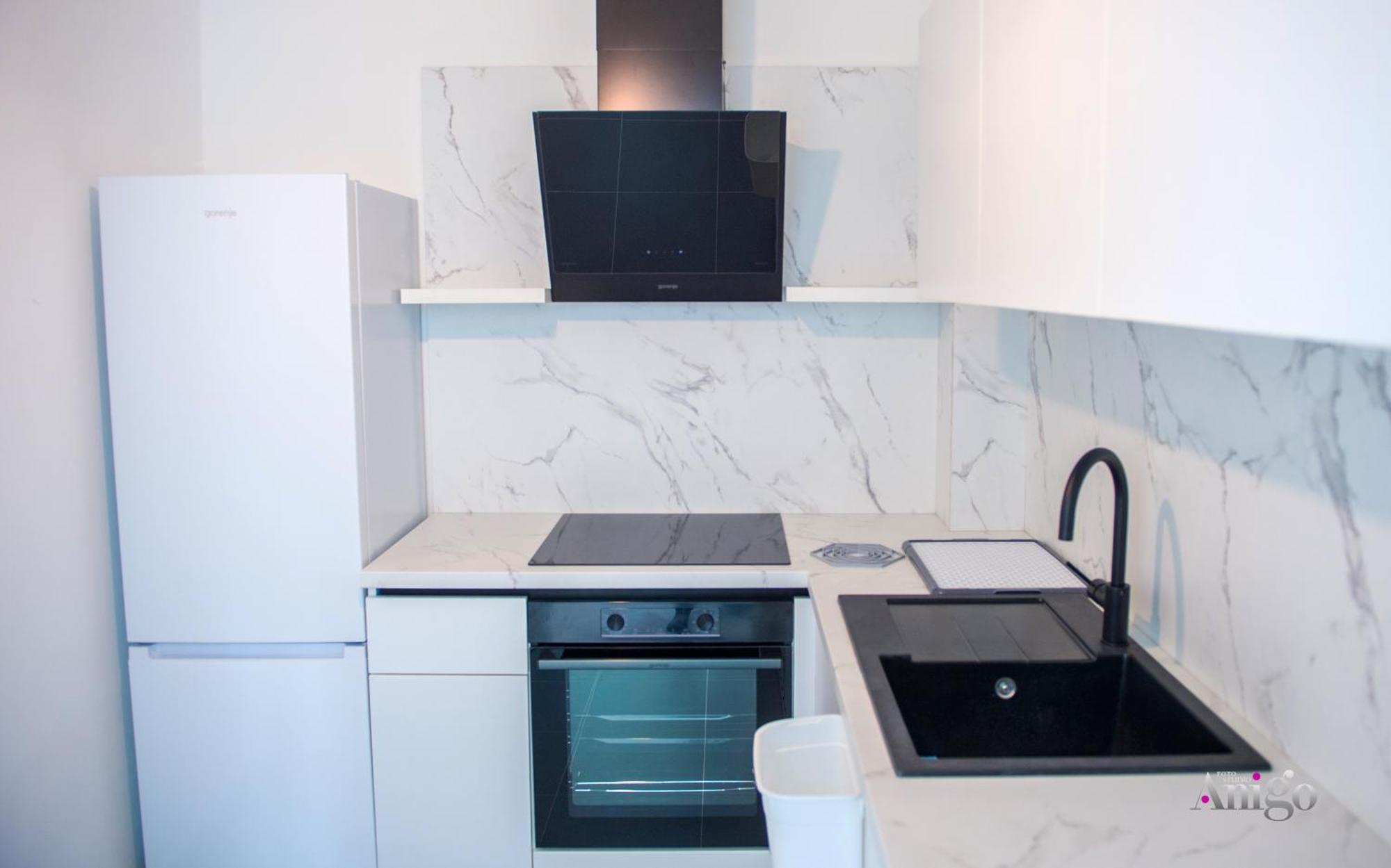 Royal Terrace Apartments كونييتش المظهر الخارجي الصورة