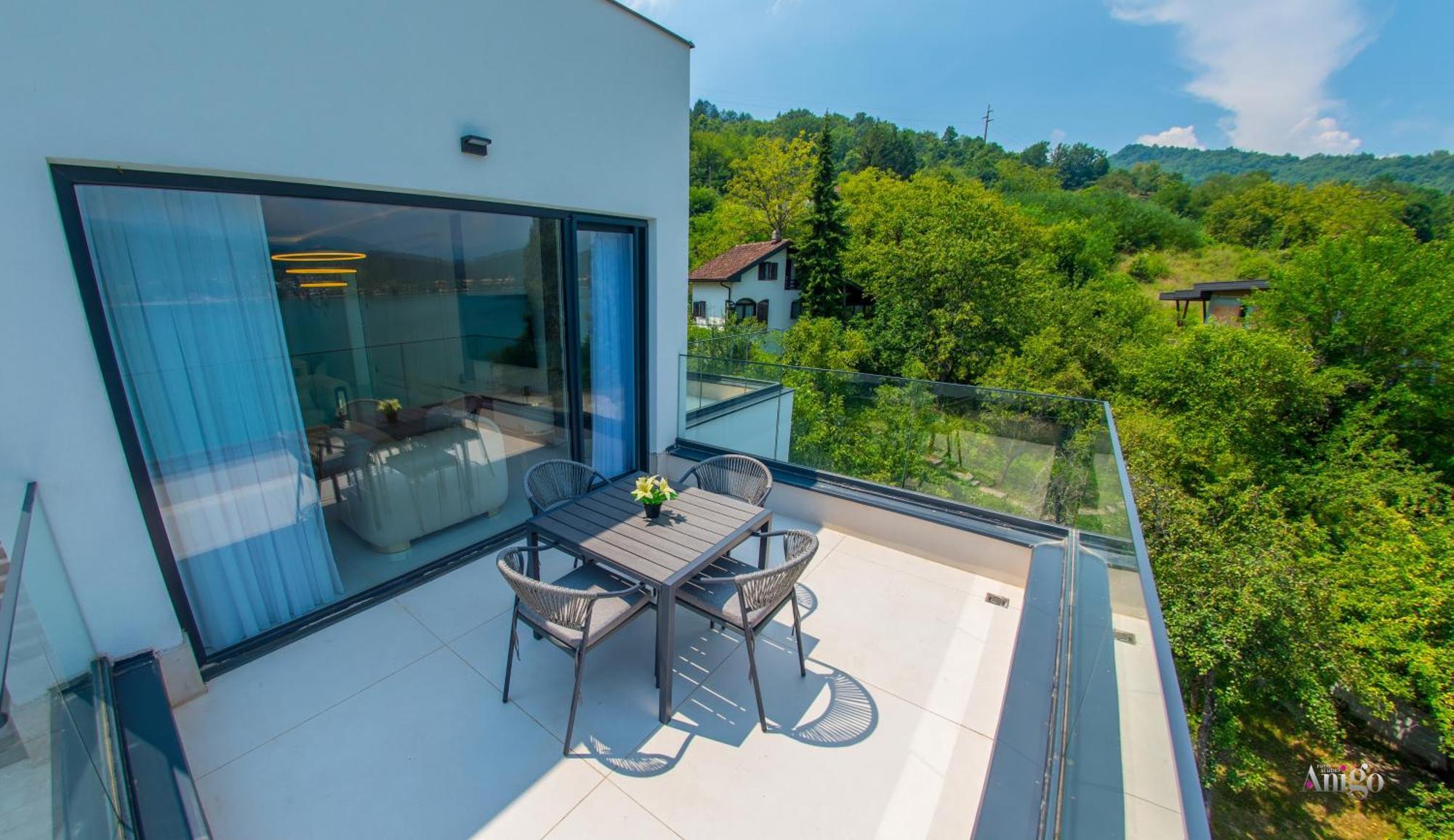 Royal Terrace Apartments كونييتش المظهر الخارجي الصورة