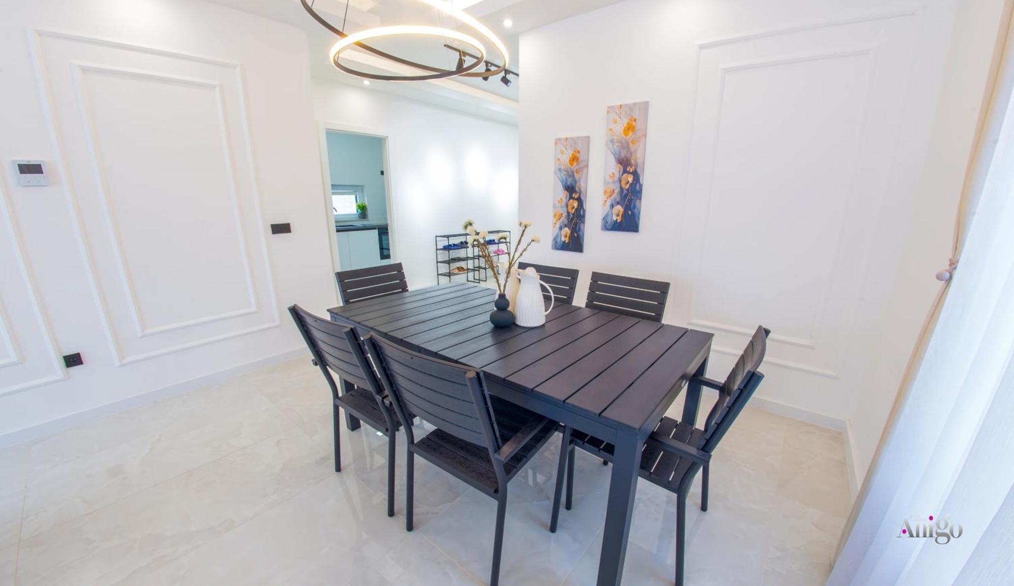 Royal Terrace Apartments كونييتش المظهر الخارجي الصورة